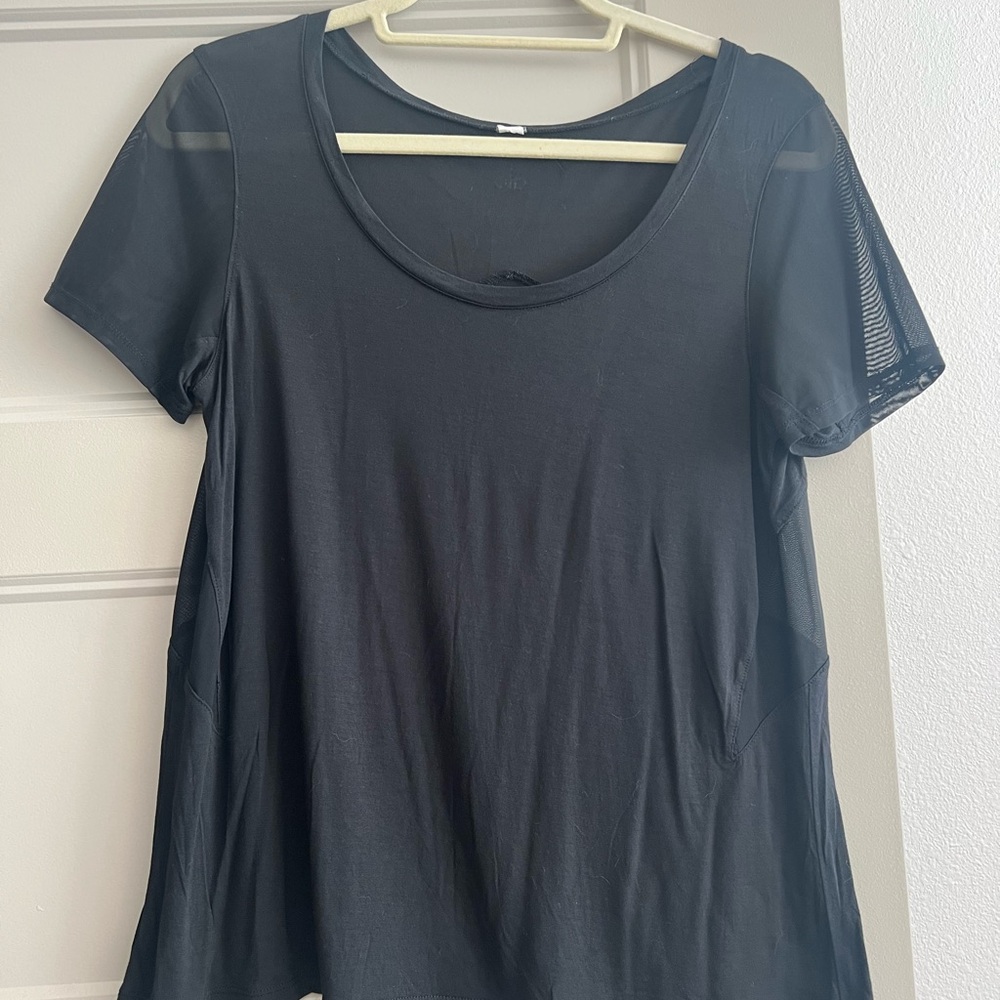 ALO Yoga Black Mesh Short Sleeve T-Shirt